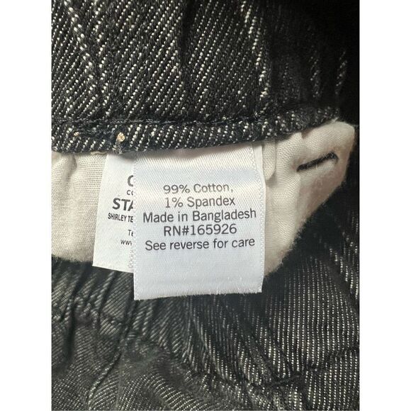 So *High Rise *Mom Shorts *charcoal* distressed, Sz 15/32 NWT - Picture 5 of 10